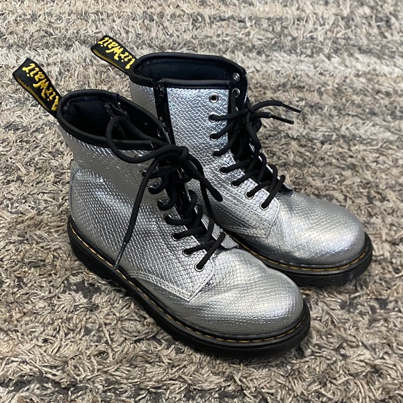 Dr. Martens Other - Dr. Martens 1460 kids Metallic Silver Combat Boots sz 2 great condition